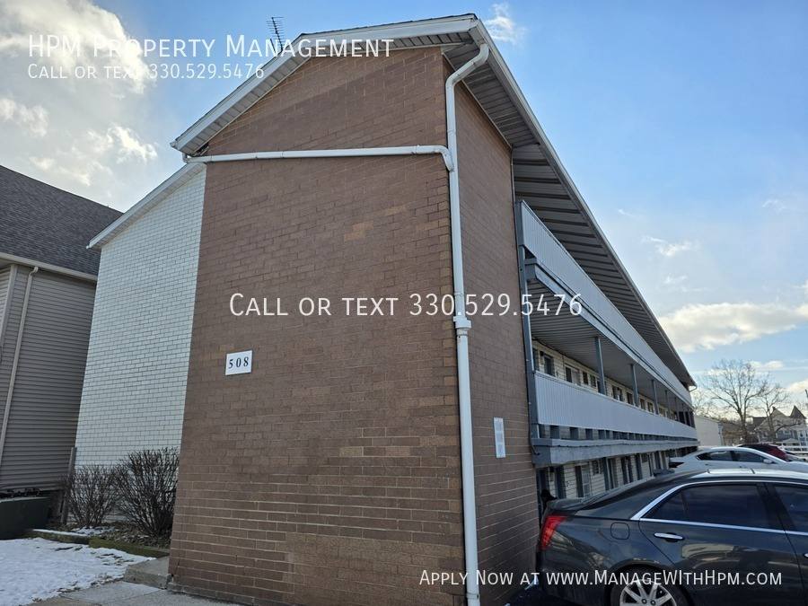 Apartment for rent at 508 E Buchtel Ave #3H, Akron, OH 44304