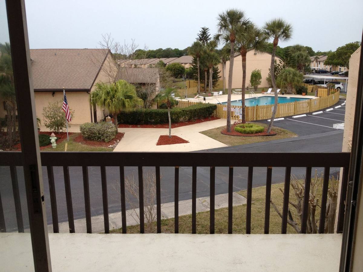 House for rent at 2705C Hidden Lake Blvd, Sarasota, FL 34237