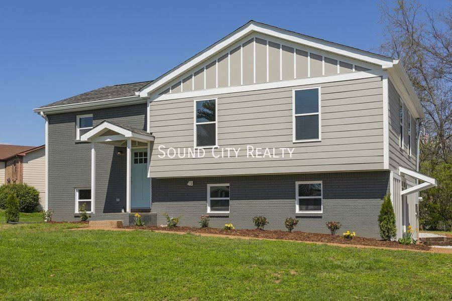 House for rent at 1608 Autumn Ridge Dr, Nashville, TN 37207