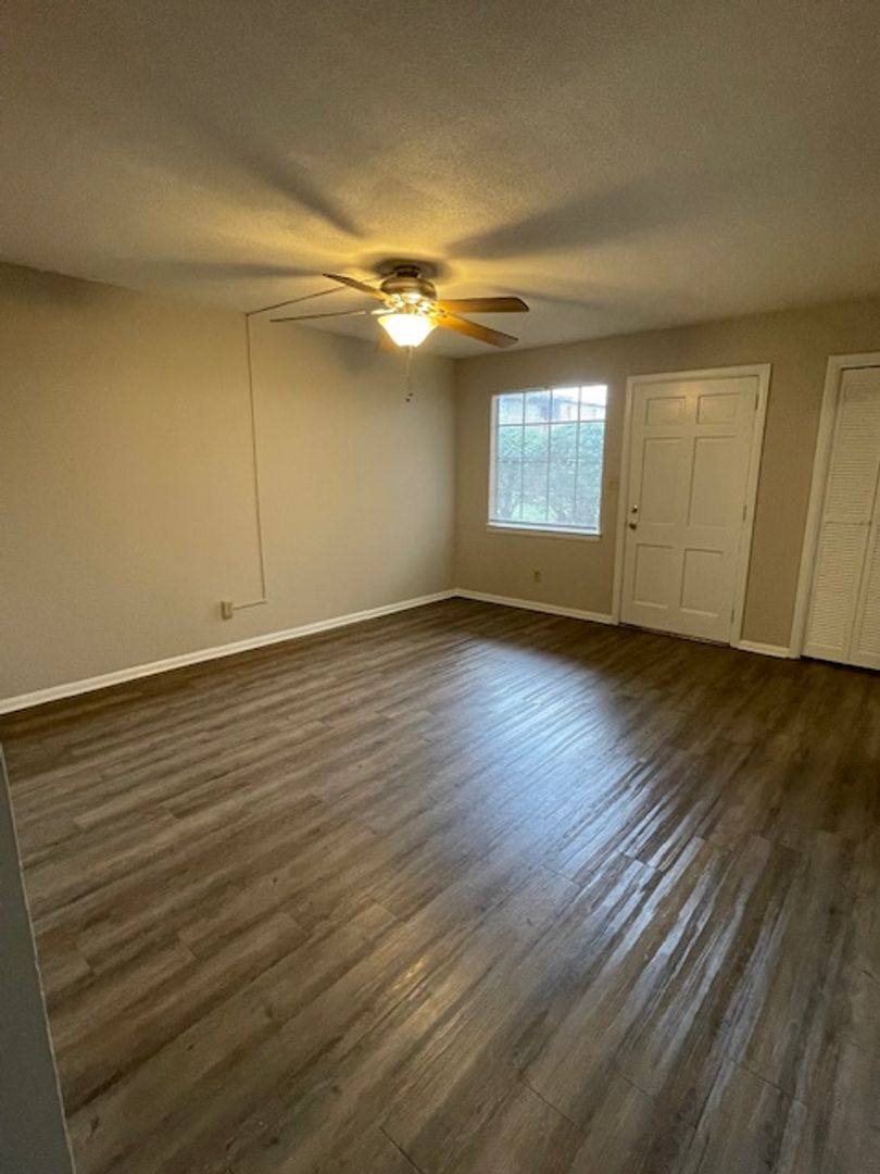 Apartment for rent at 3816B Country Club Rd, Winston Salem, NC 27104