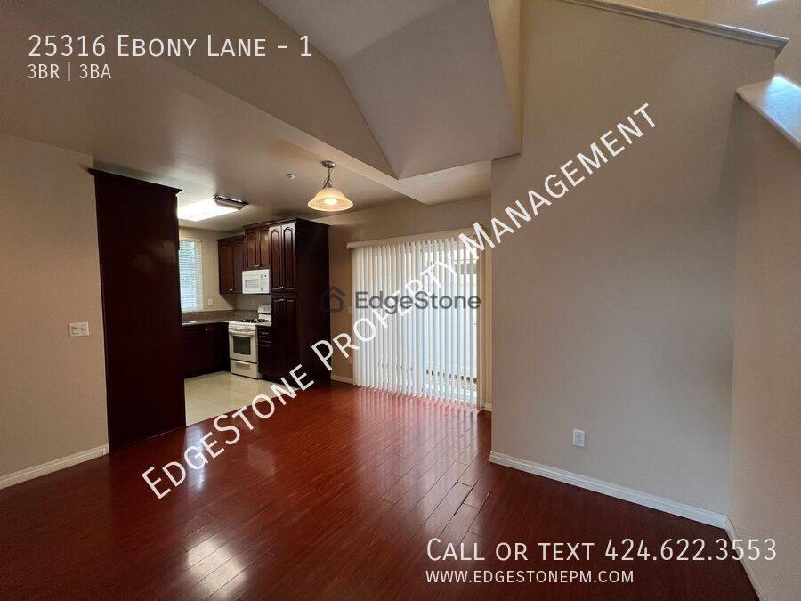 Apartment for rent at 25316 Ebony Lane #1, Lomita, CA 90717