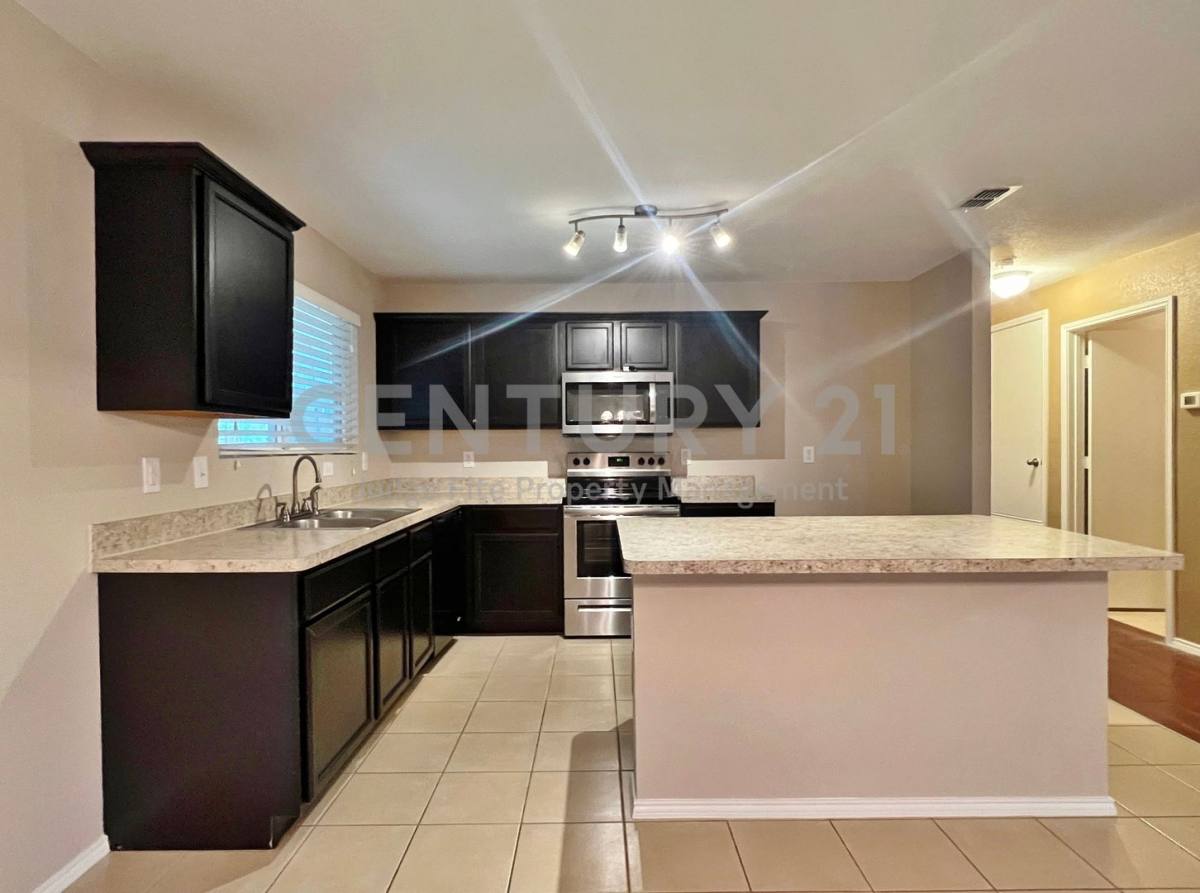 House for rent at 9925 Amaryllis Lane, Fort Worth, TX 76108