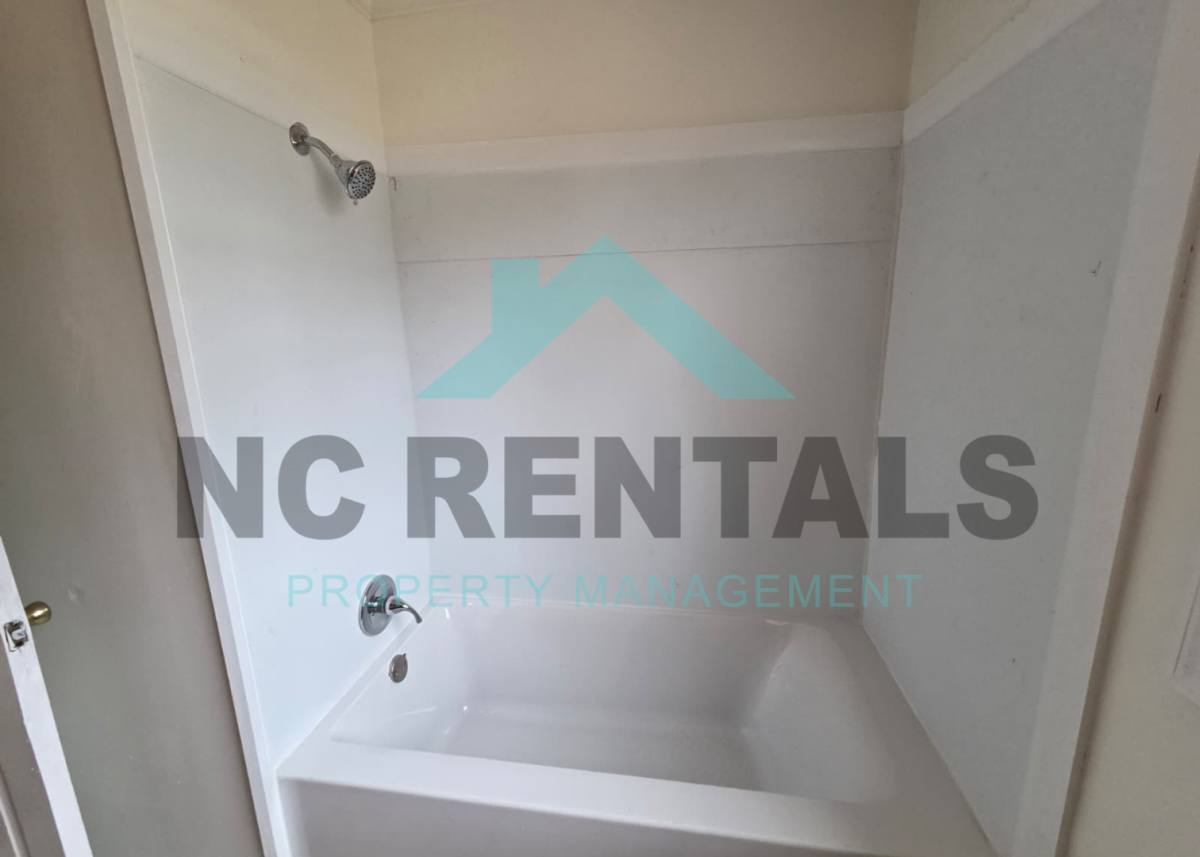 House for rent at 312 Walter Chambers St, Eden, NC 27288