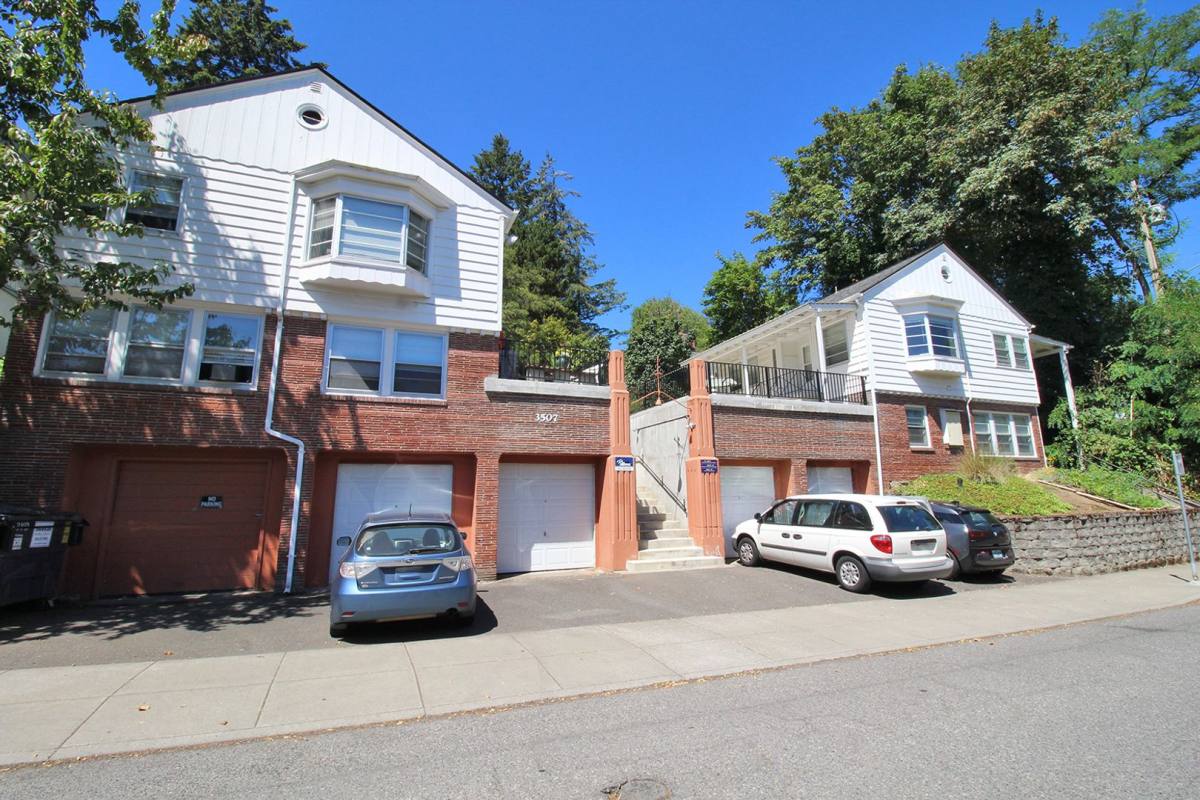 Apartment for rent at 3507 SW 11th Ave, Portland, OR 97239