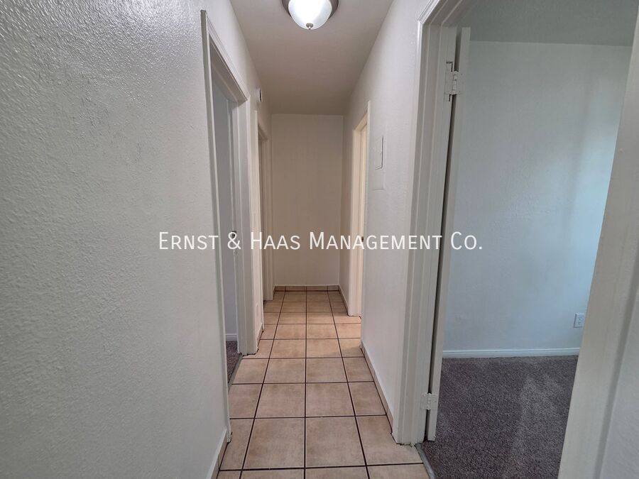Apartment for rent at 2035 Pine Ave #7, Long Beach, CA 90806