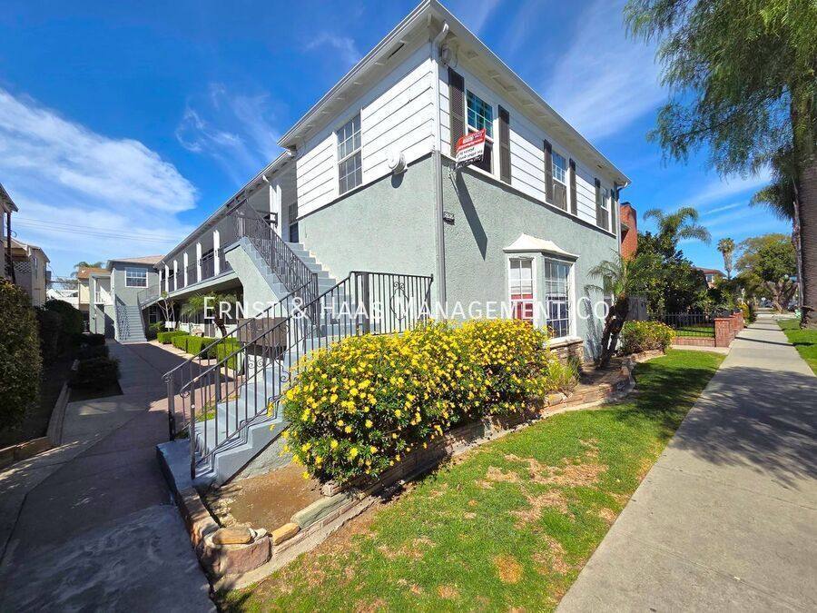 Apartment for rent at 2035 Pine Ave #7, Long Beach, CA 90806