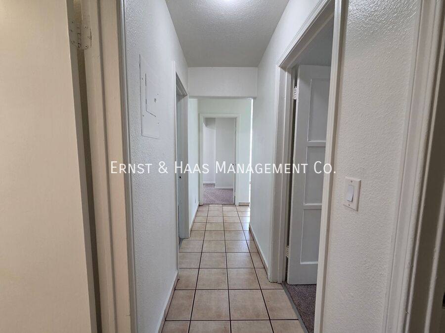 Apartment for rent at 2035 Pine Ave #7, Long Beach, CA 90806