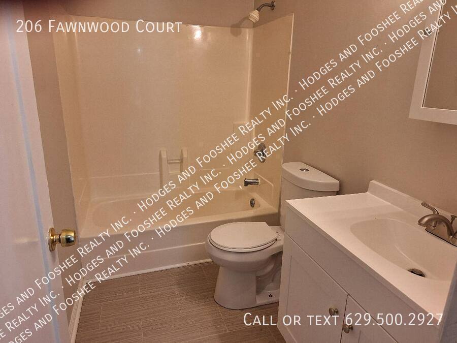 House for rent at 206 Fawnwood Court, Nashville, TN 37207