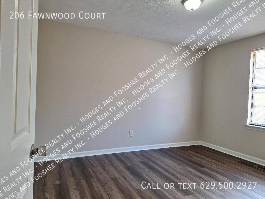 House for rent at 206 Fawnwood Court, Nashville, TN 37207