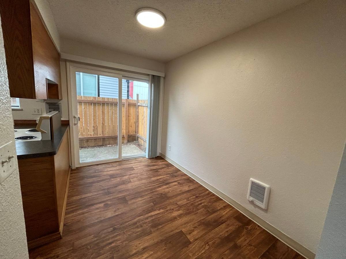 Apartment for rent at 8902-8916 SE Woodstock Blvd, Portland, OR 97266