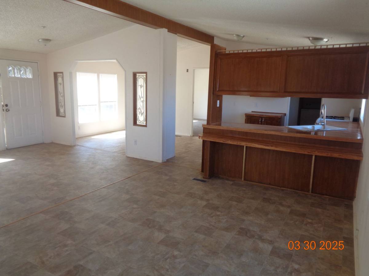 House for rent at 48605 100th St E, Lancaster, CA 93535