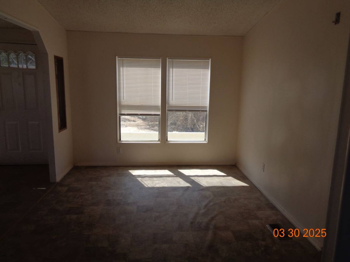 House for rent at 48605 100th St E, Lancaster, CA 93535