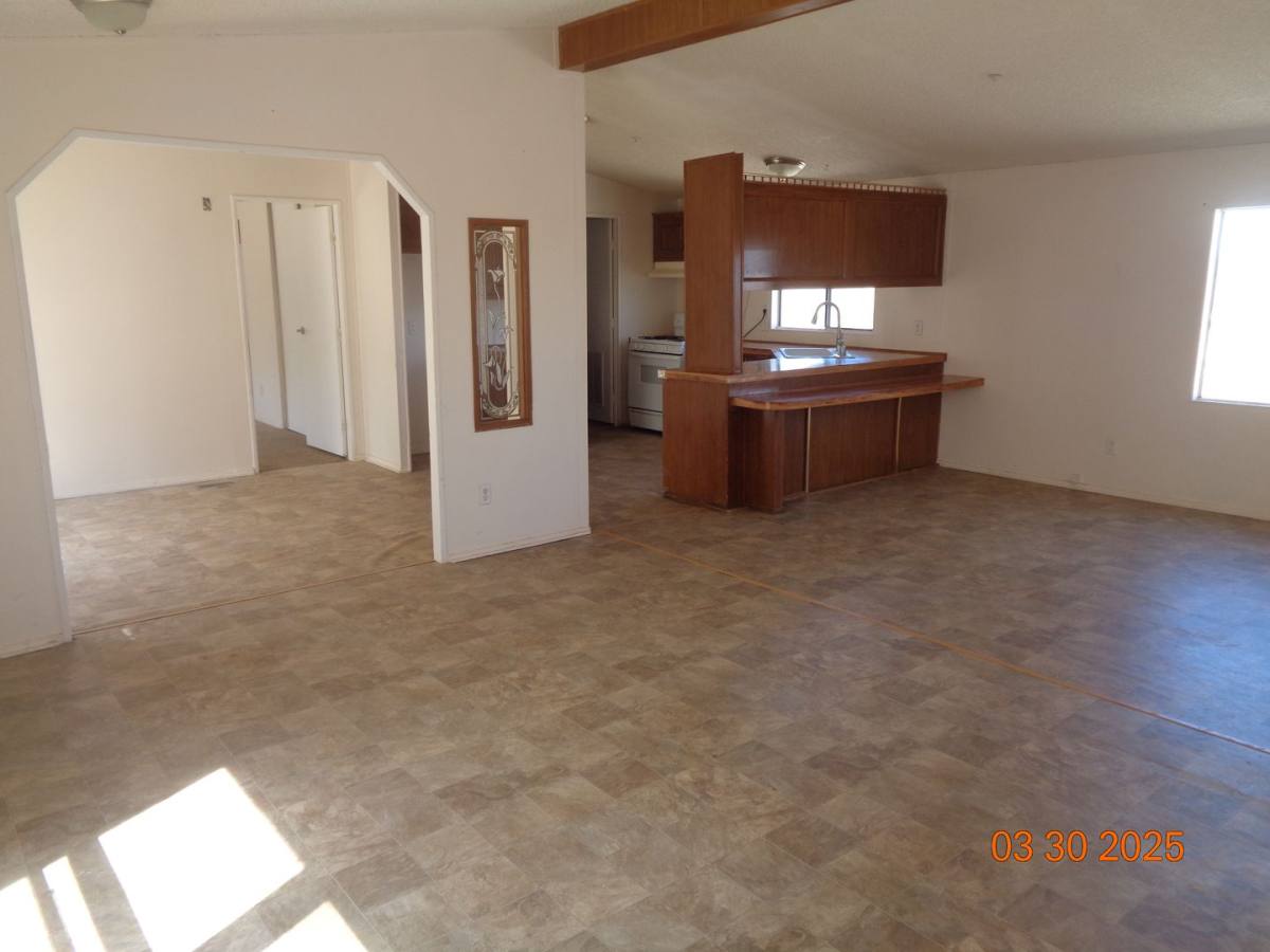 House for rent at 48605 100th St E, Lancaster, CA 93535