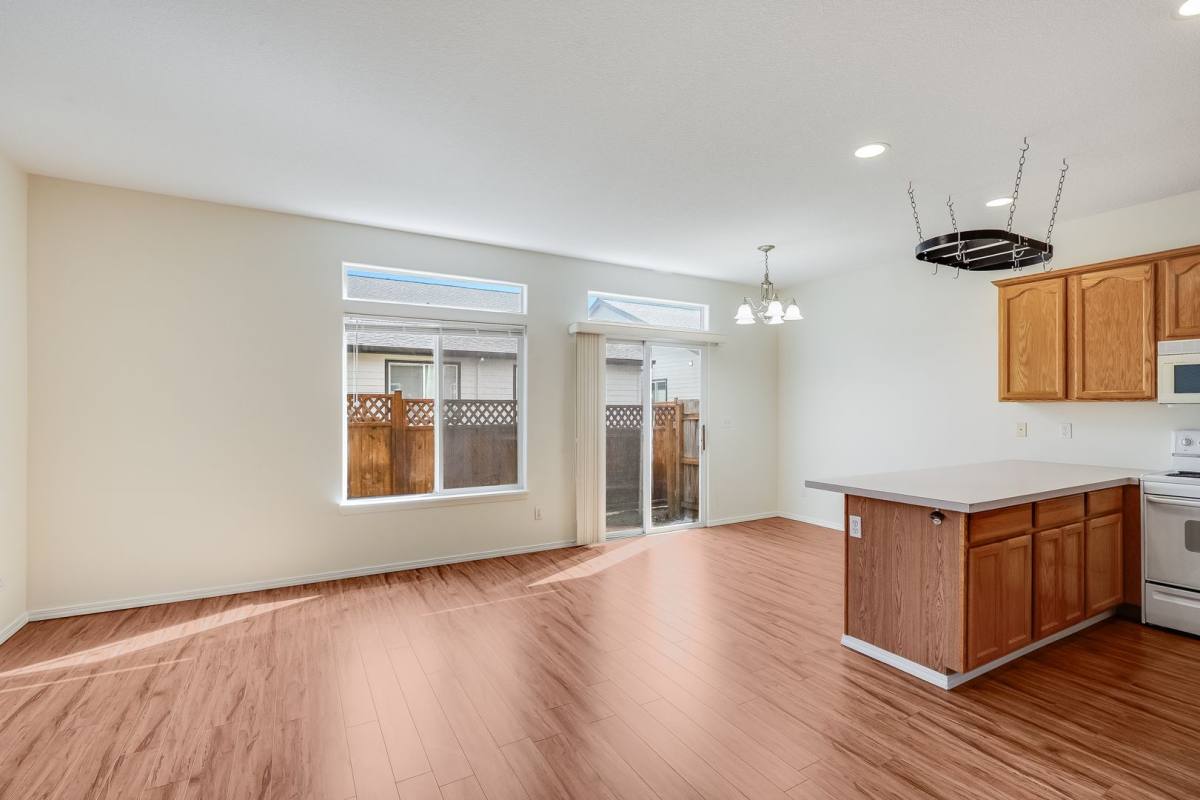 Townhouse for rent at 908 SW 175th Terrace, Beaverton, OR 97006