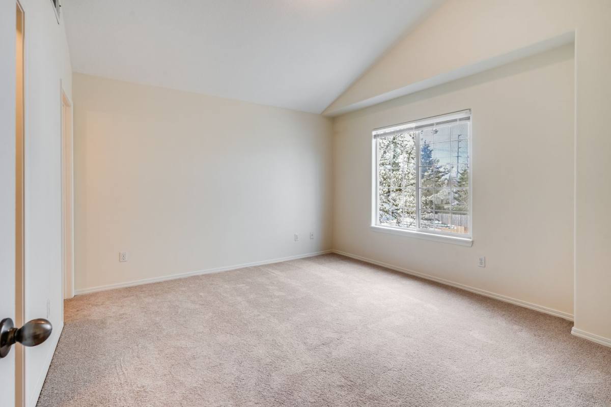 Townhouse for rent at 908 SW 175th Terrace, Beaverton, OR 97006