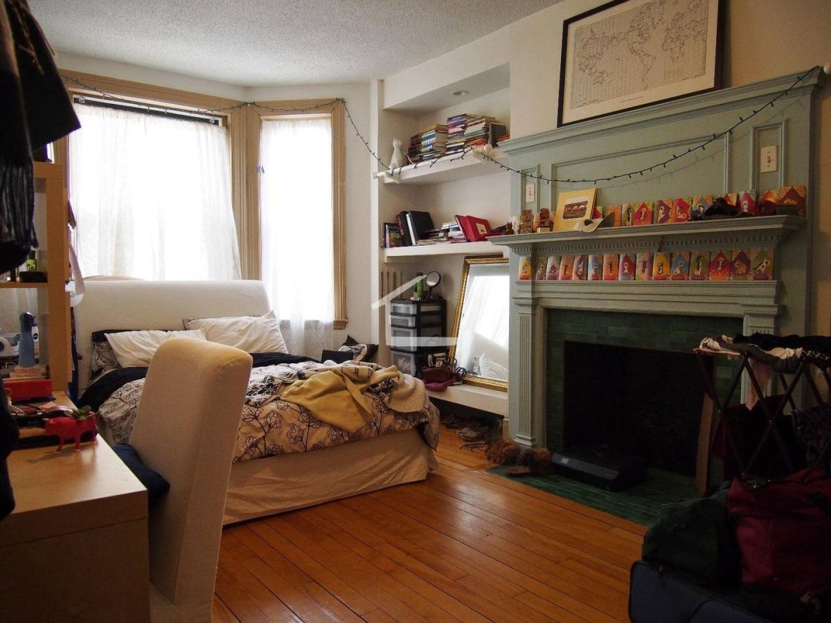 Apartment for rent at 22 Glenville Ave #4, Allston, MA 02134