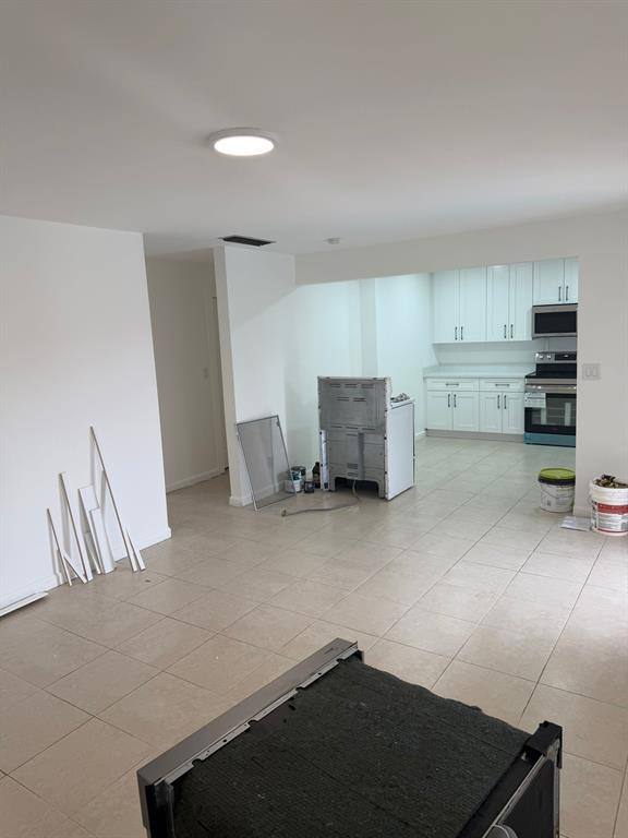Apartment for rent at 4524 SW 54th St #4524603W, Fort Lauderdale, FL 33314