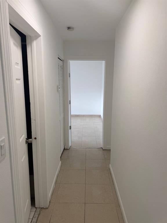 Apartment for rent at 4524 SW 54th St #4524603W, Fort Lauderdale, FL 33314
