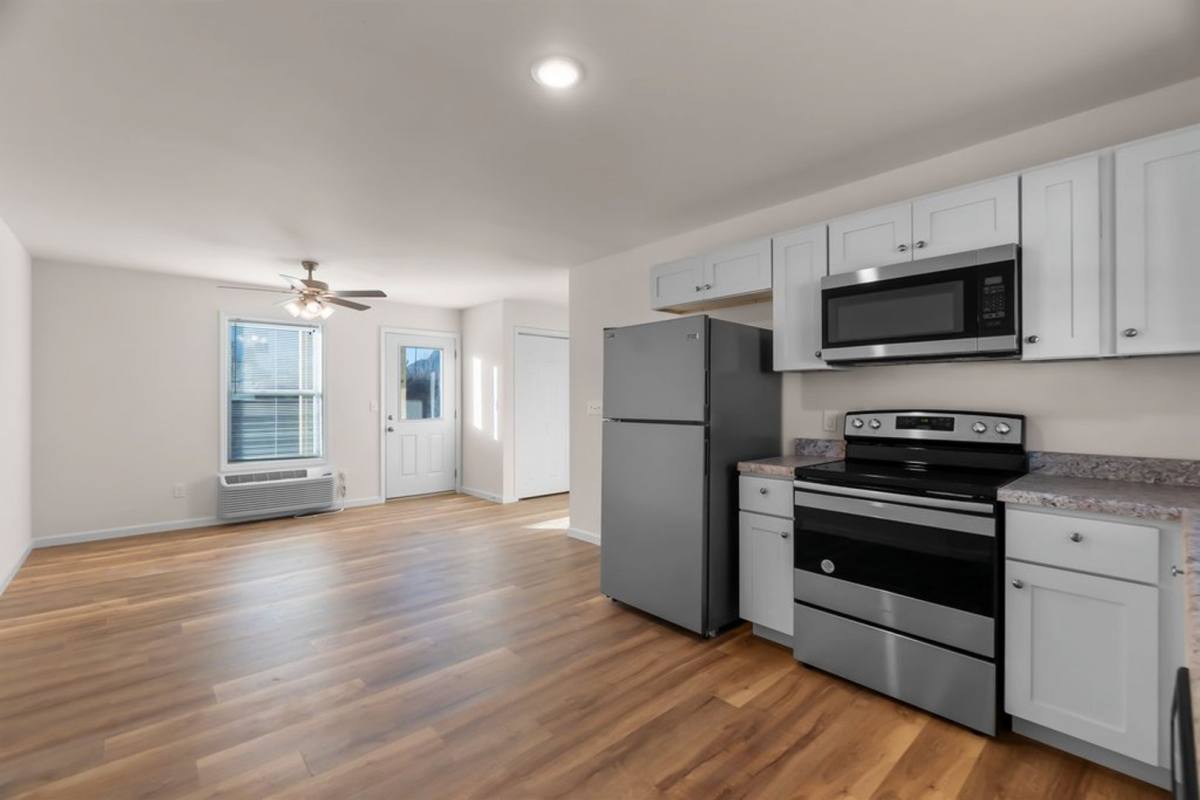 Apartment for rent at 205 Cole's Hill, Jackson, MO 63755