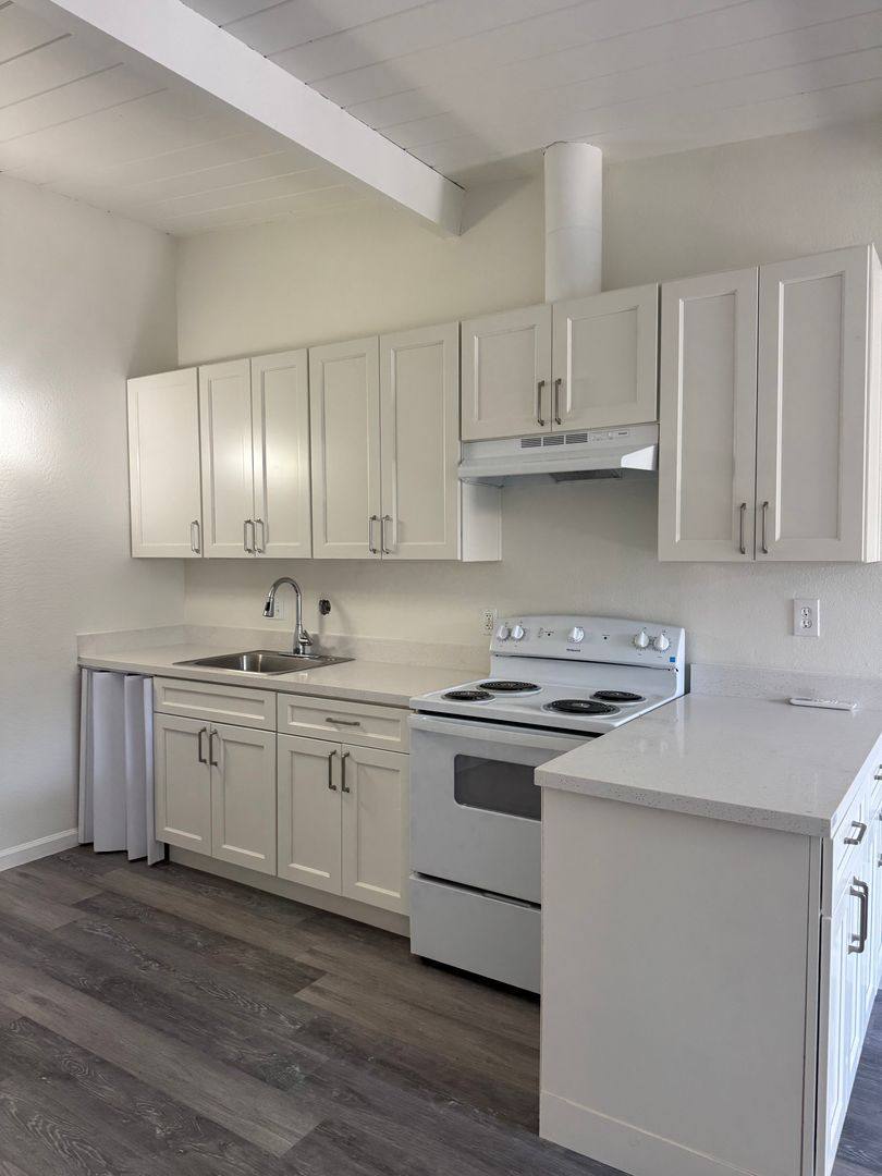 Apartment for rent at 7820 Brentwood Dr, Stockton, CA 95207