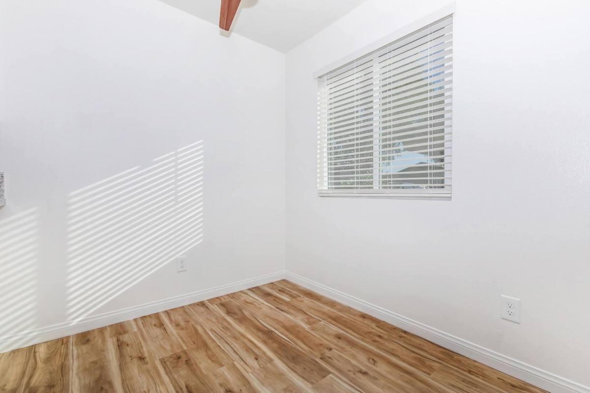 Apartment for rent at 4425 Belle Terrace, Bakersfield, CA 93309