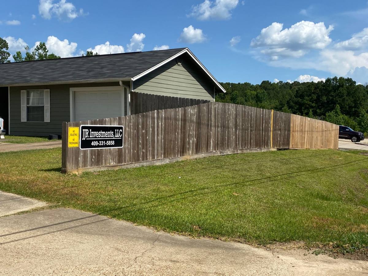 Apartment for rent at 800 Marvin Handcock Dr, Jasper, TX 75951