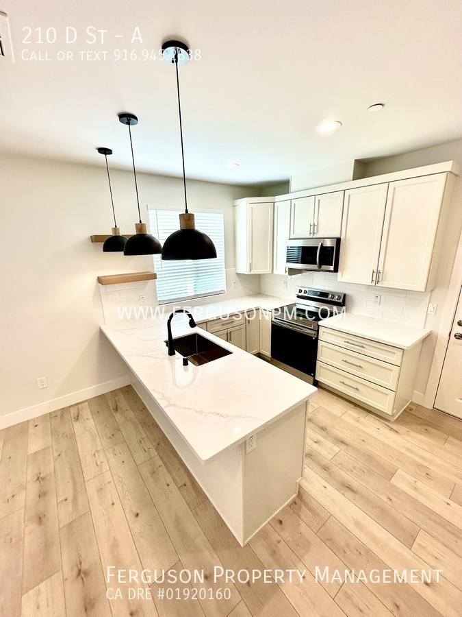 House for rent at 210 D St #A, Roseville, CA 95678