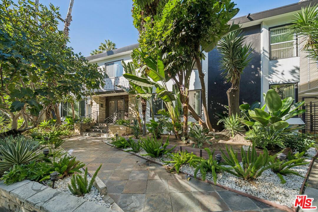 Apartment for rent at 1215 N Hayworth Ave #104, Los Angeles, CA 90046