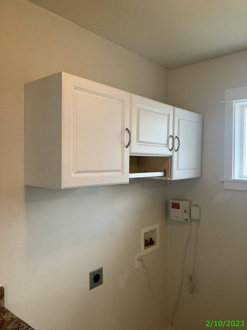 House for rent at 1020 NE 12th St, McMinnville, OR 97128