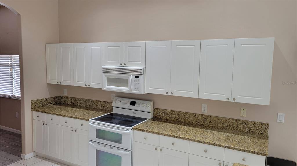 Apartment for rent at 6826 Winslow St, Sarasota, FL 34243