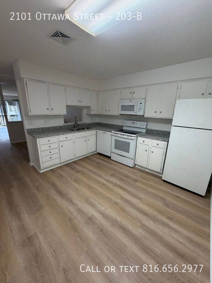 Apartment for rent at 2101 Ottawa St #203-B, Leavenworth, KS 66048