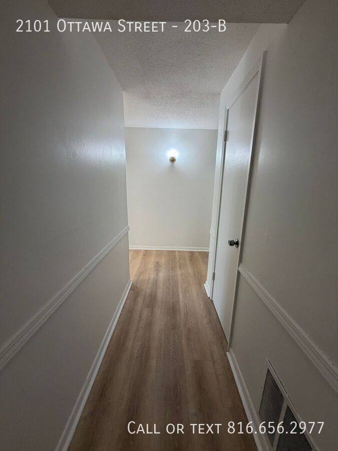 Apartment for rent at 2101 Ottawa St #203-B, Leavenworth, KS 66048