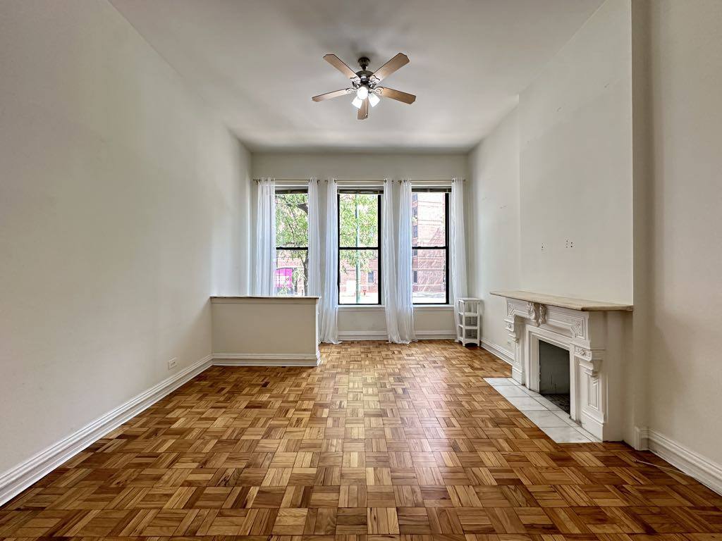 Apartment for rent at 1160 Lasalle #3, Chicago, IL 60610