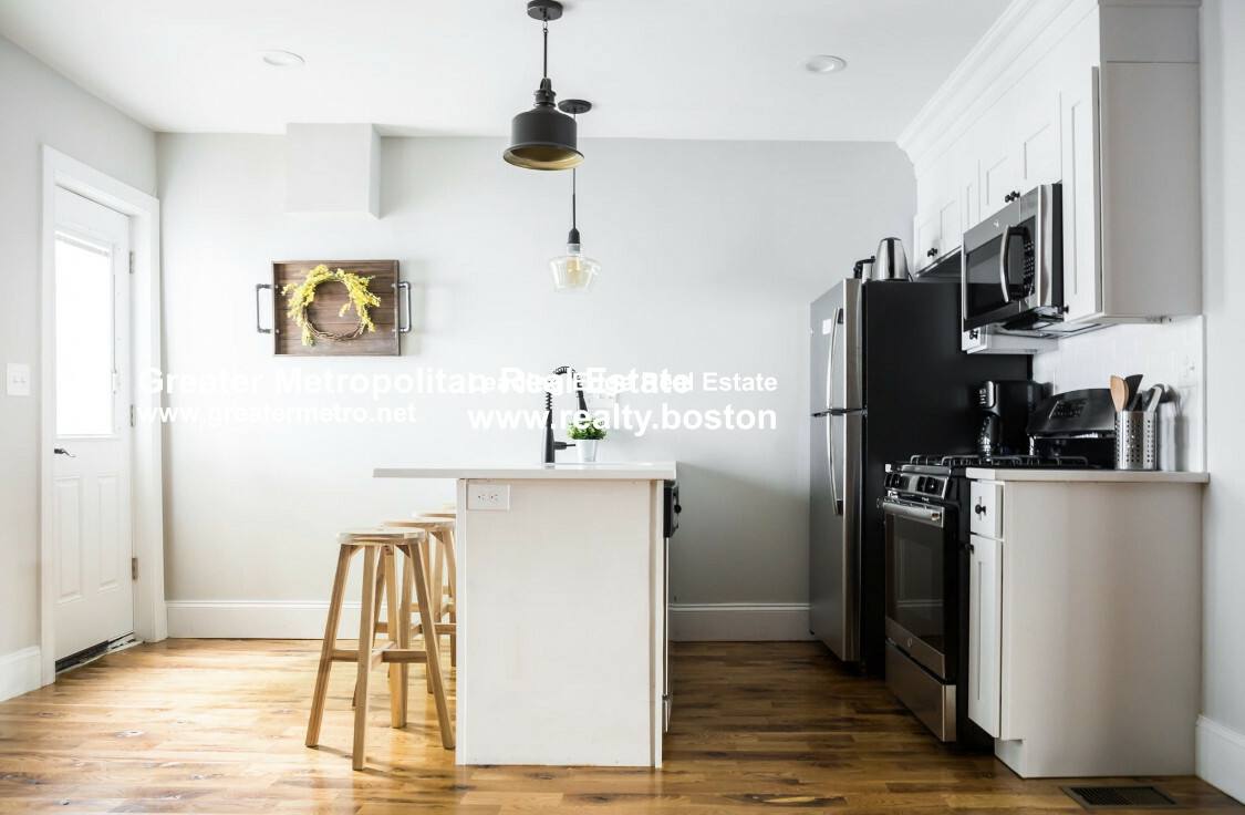 Apartment for rent at 143 Everett #1, East Boston, MA 02128