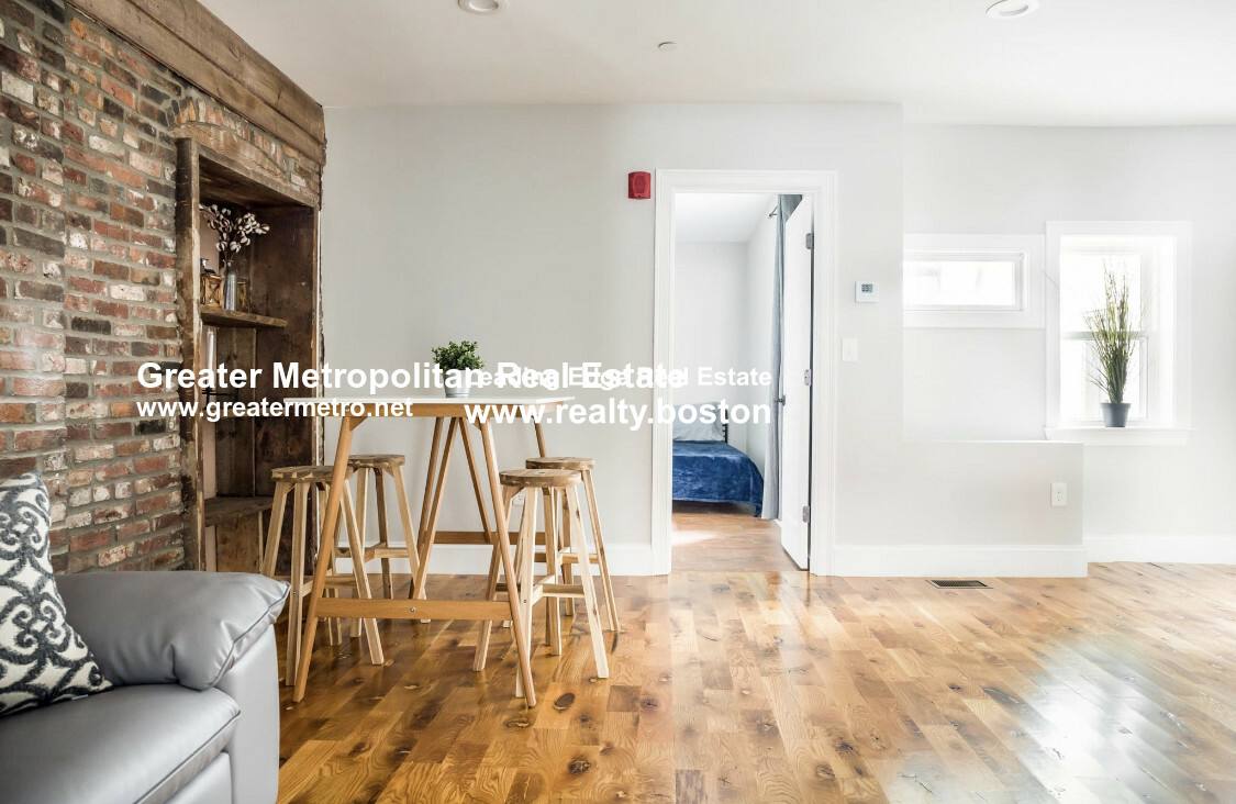 Apartment for rent at 143 Everett #1, East Boston, MA 02128
