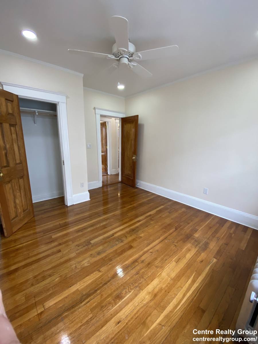Apartment for rent at 4442 Washington St #3, Roslindale, MA 02131