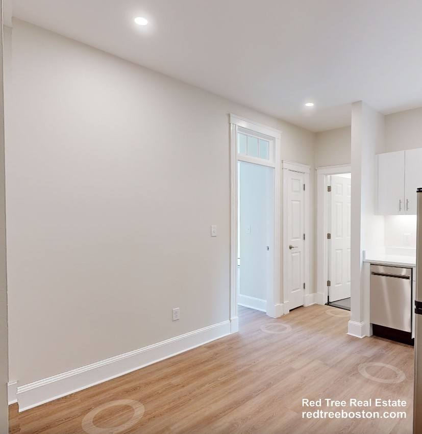 Apartment for rent at 833 Beacon St #206, Boston, MA 02115