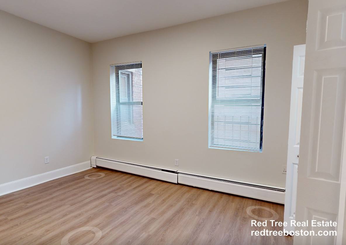 Apartment for rent at 833 Beacon St #206, Boston, MA 02115