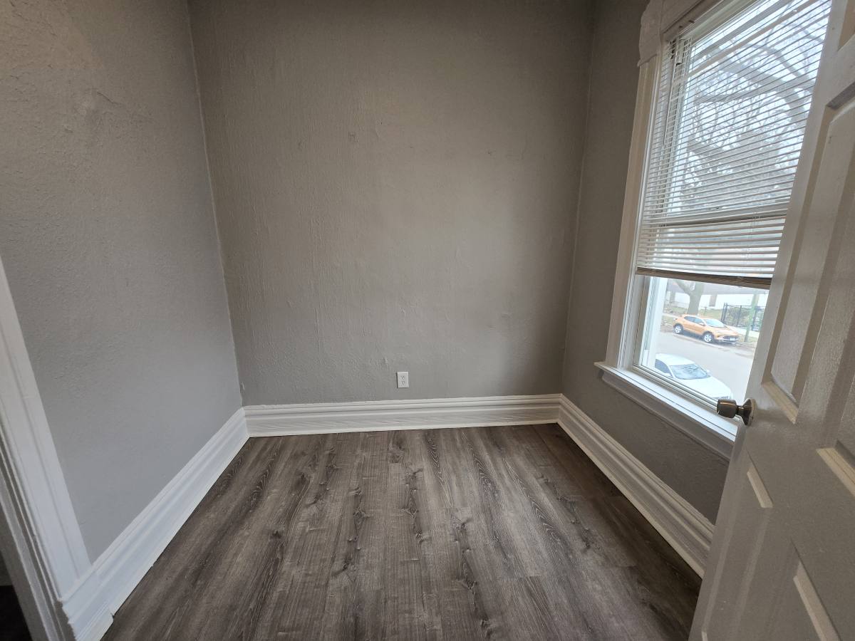 Apartment for rent at 7636 S Drexel #2, Chicago, IL 60619