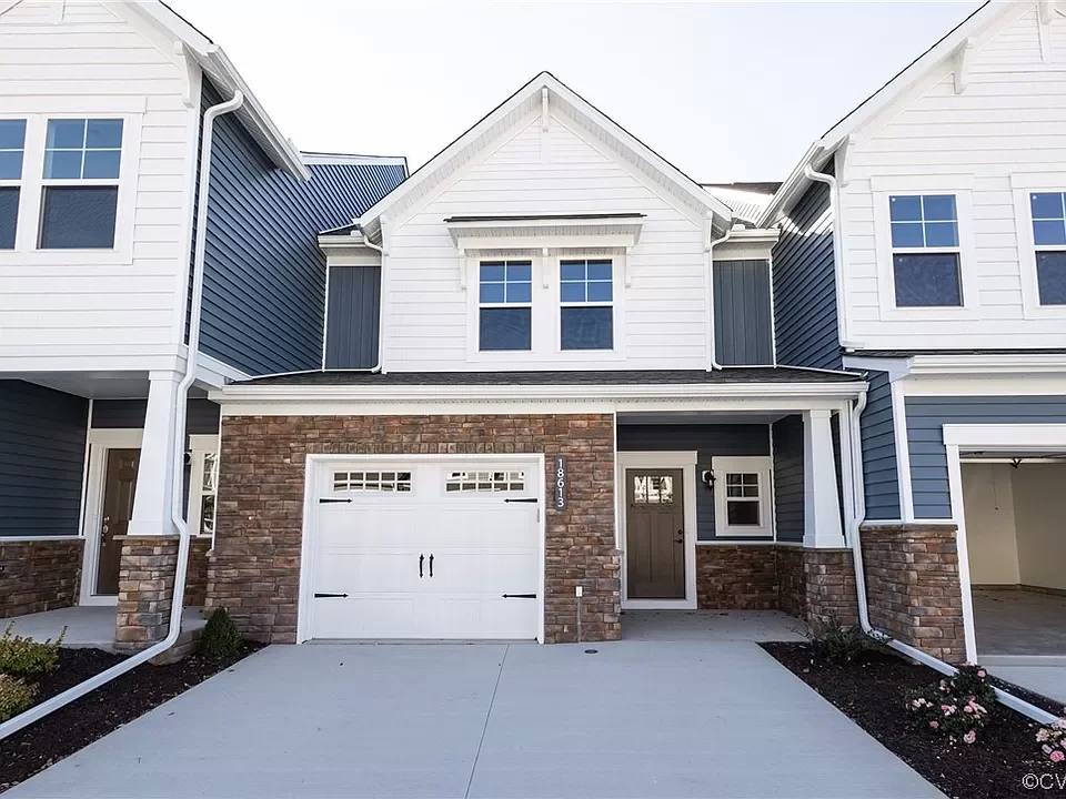 Townhouse for rent at 18613 Palisades Ridge, Moseley, VA 23120