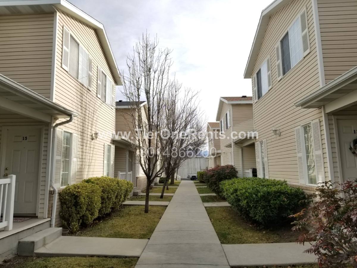 Townhouse for rent at 5344 S 3600 W #16, Salt Lake City, UT 84129