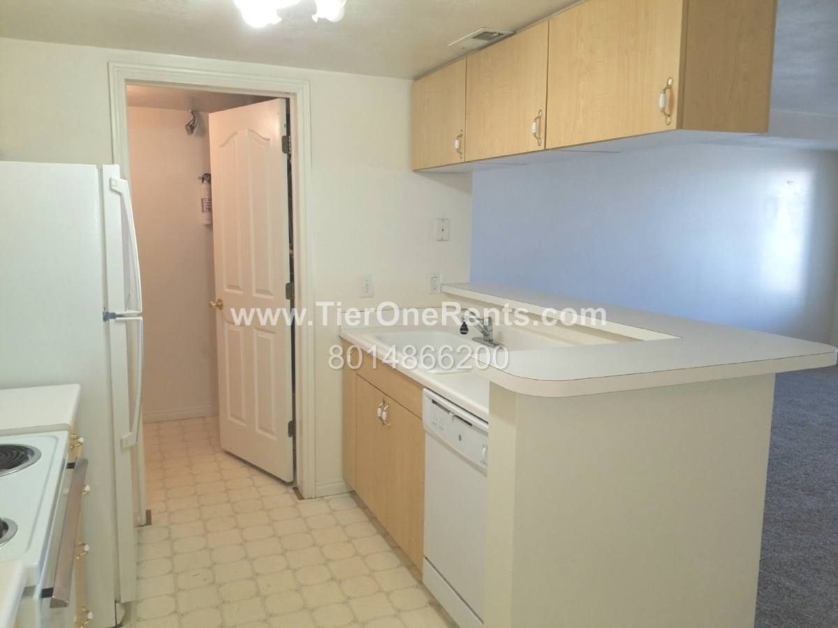 Townhouse for rent at 5344 S 3600 W #16, Salt Lake City, UT 84129