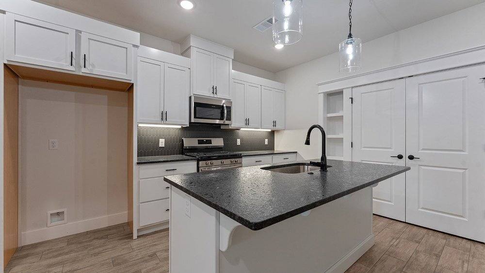 House for rent at 86 N Banner Ave, Farmington, AR 72730