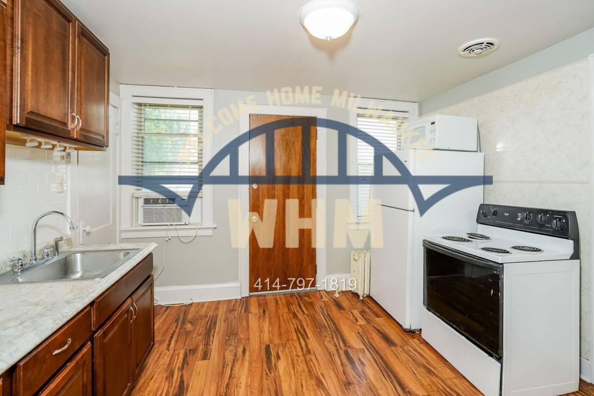 Apartment for rent at 3650A E Barnard Ave, Cudahy, WI 53110