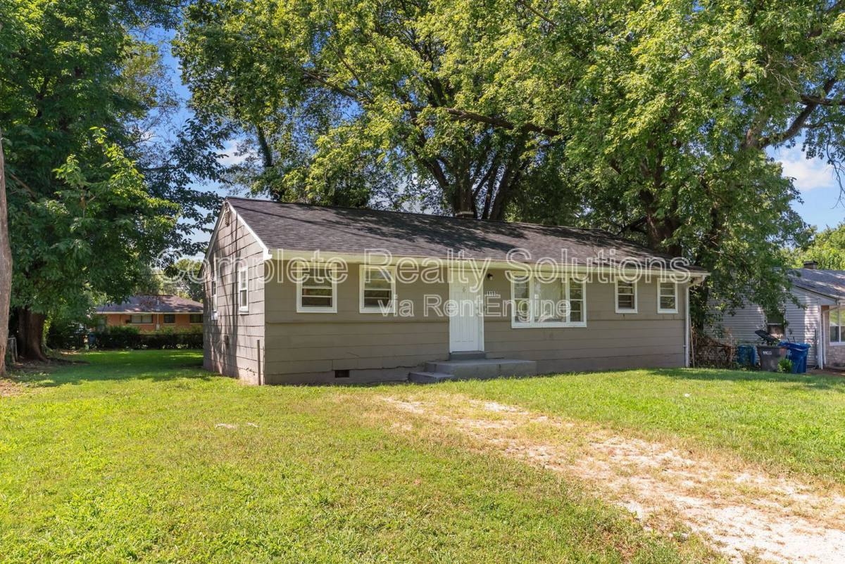 House for rent at 1132 Redman Blvd, Saint Louis, MO 63138