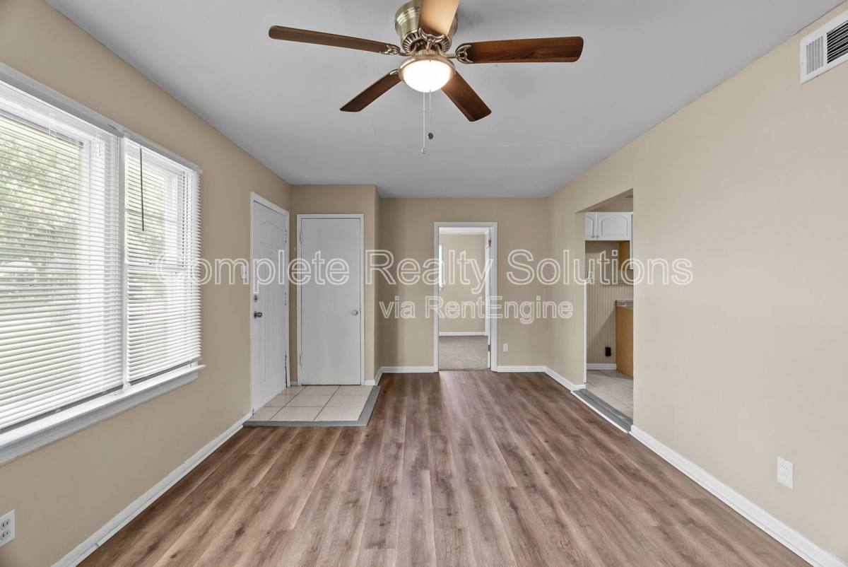 House for rent at 1132 Redman Blvd, Saint Louis, MO 63138