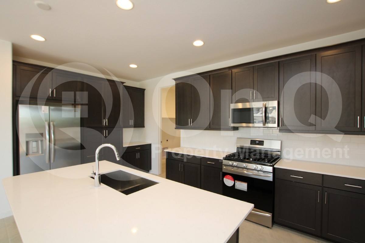 House for rent at 17161 W Artemisa Ave, Surprise, AZ 85387