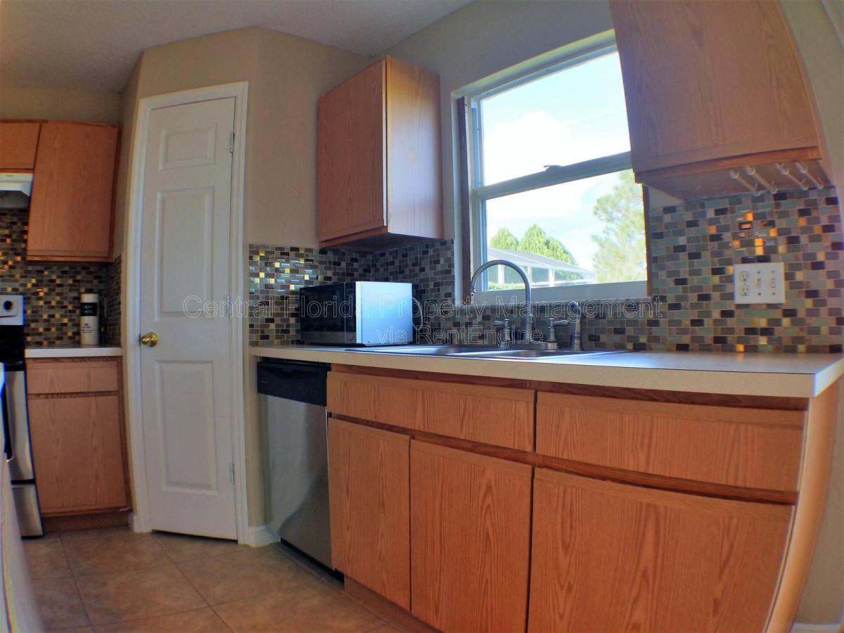 House for rent at 4437 Stonemeadow Dr, Orlando, FL 32826