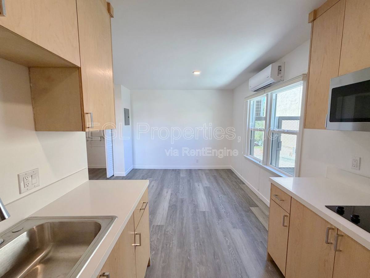Apartment for rent at 4239 1 2 W 64th St, Los Angeles, CA 90043