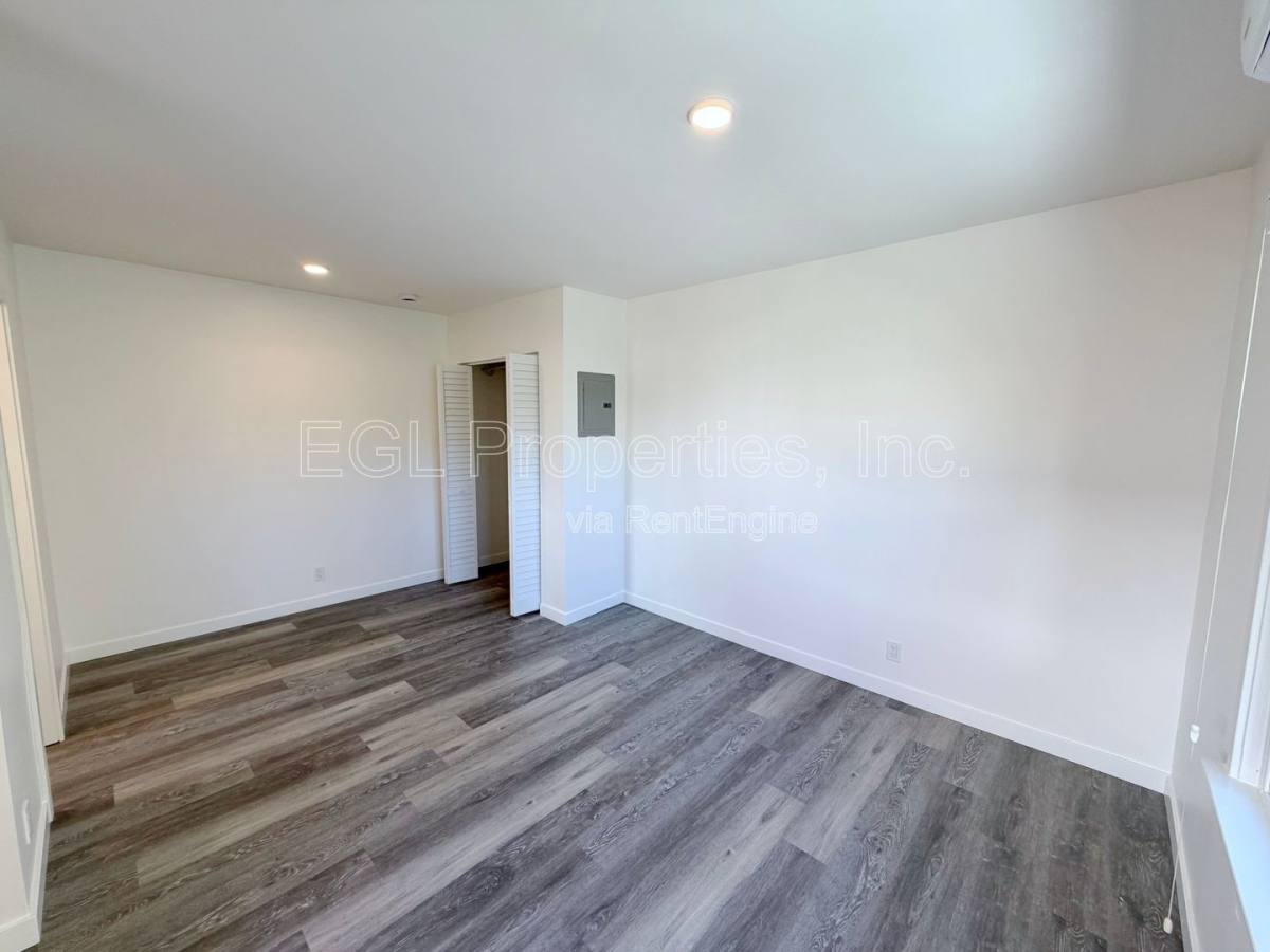 Apartment for rent at 4239 1 2 W 64th St, Los Angeles, CA 90043